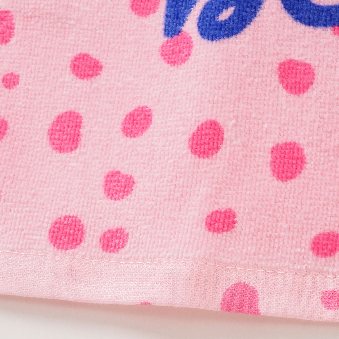 Badetuch mit sommerlichem Motiv