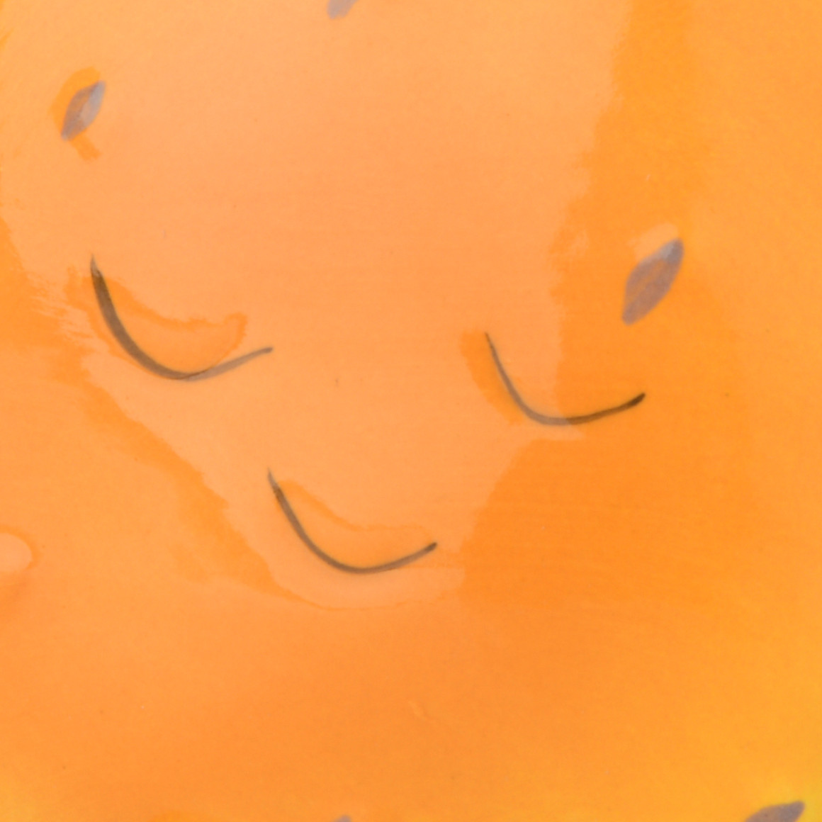 Kleine spaarpot in hamburgerontwerp