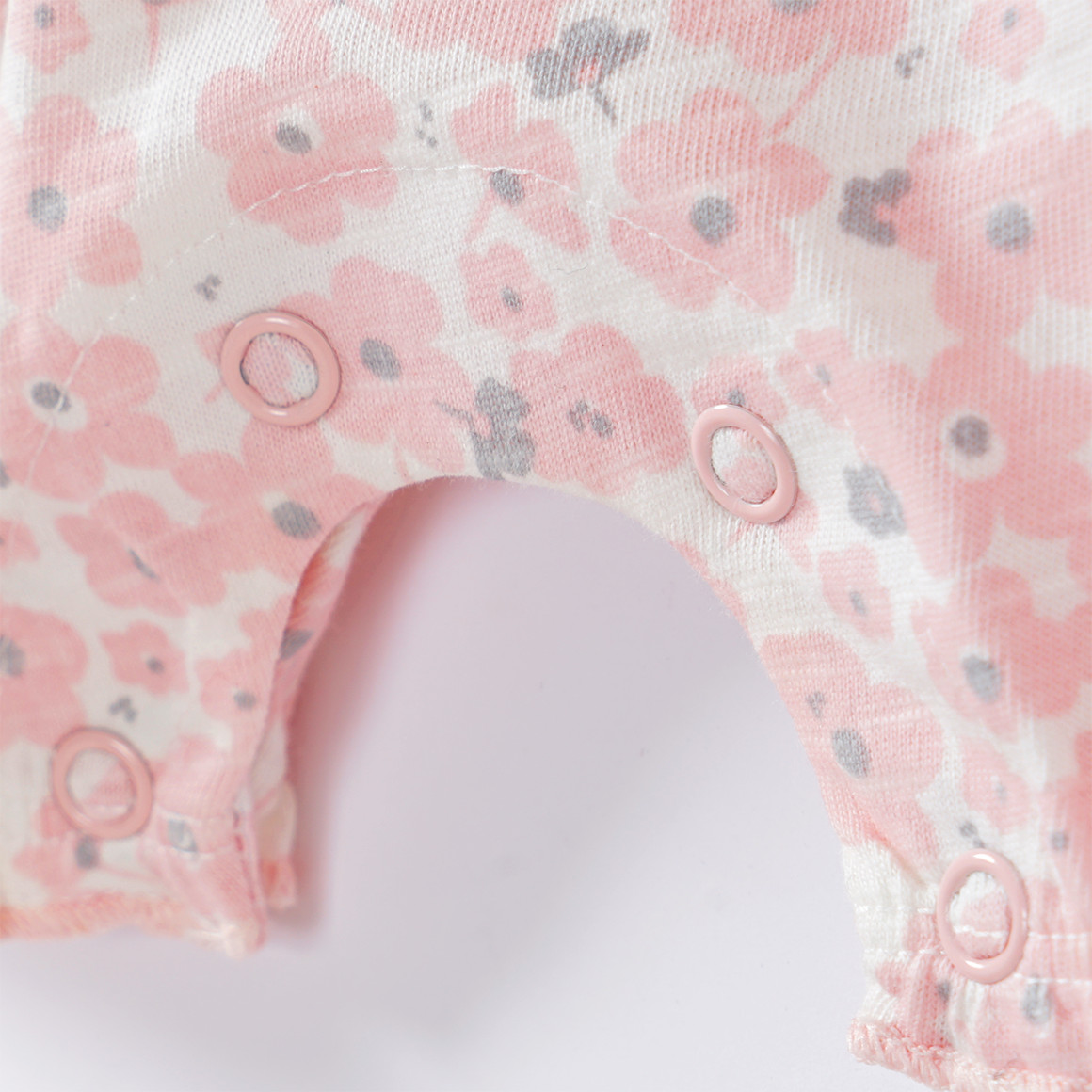 Newborn Strampler und Body im Set