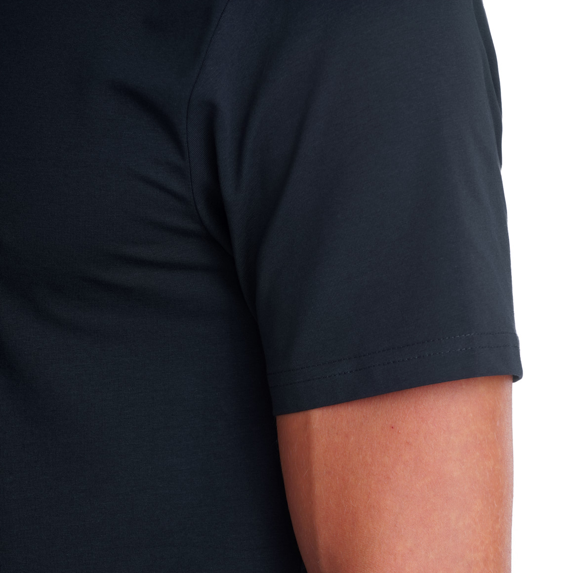 2 Herren T-Shirts mit V-Ausschnitt