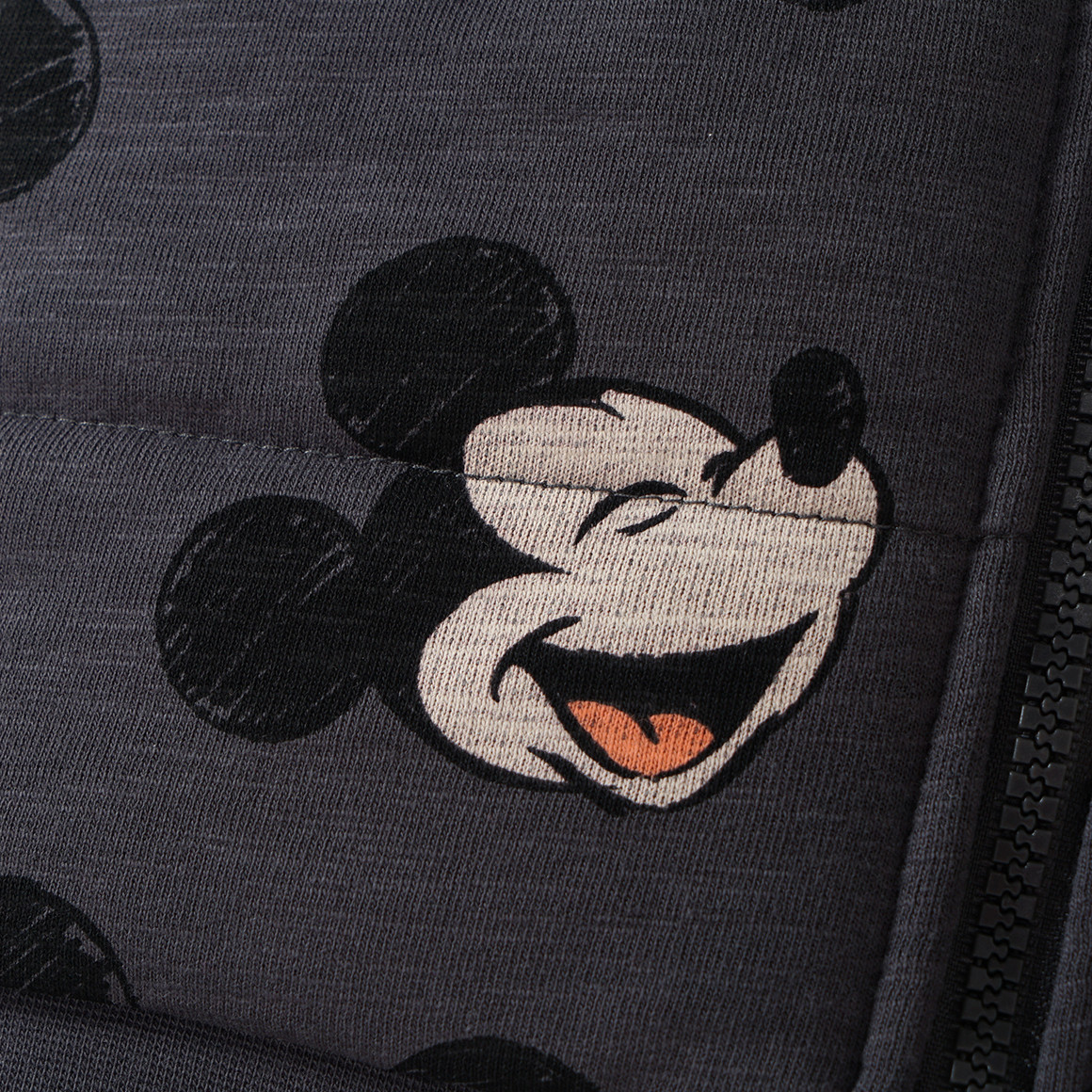 Mickey Mouse gewatteerd vest