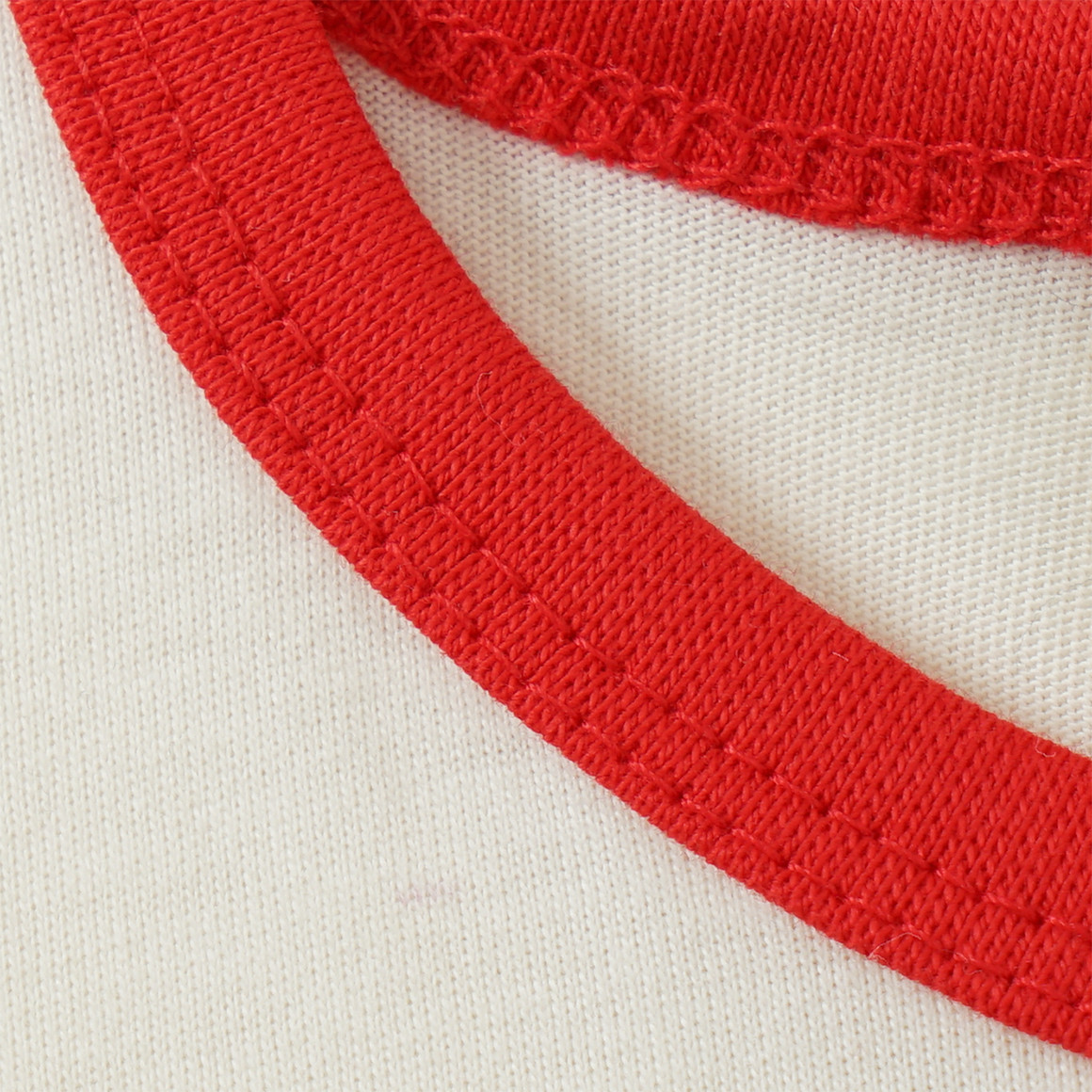 Mädchen T-Shirt im College-Style