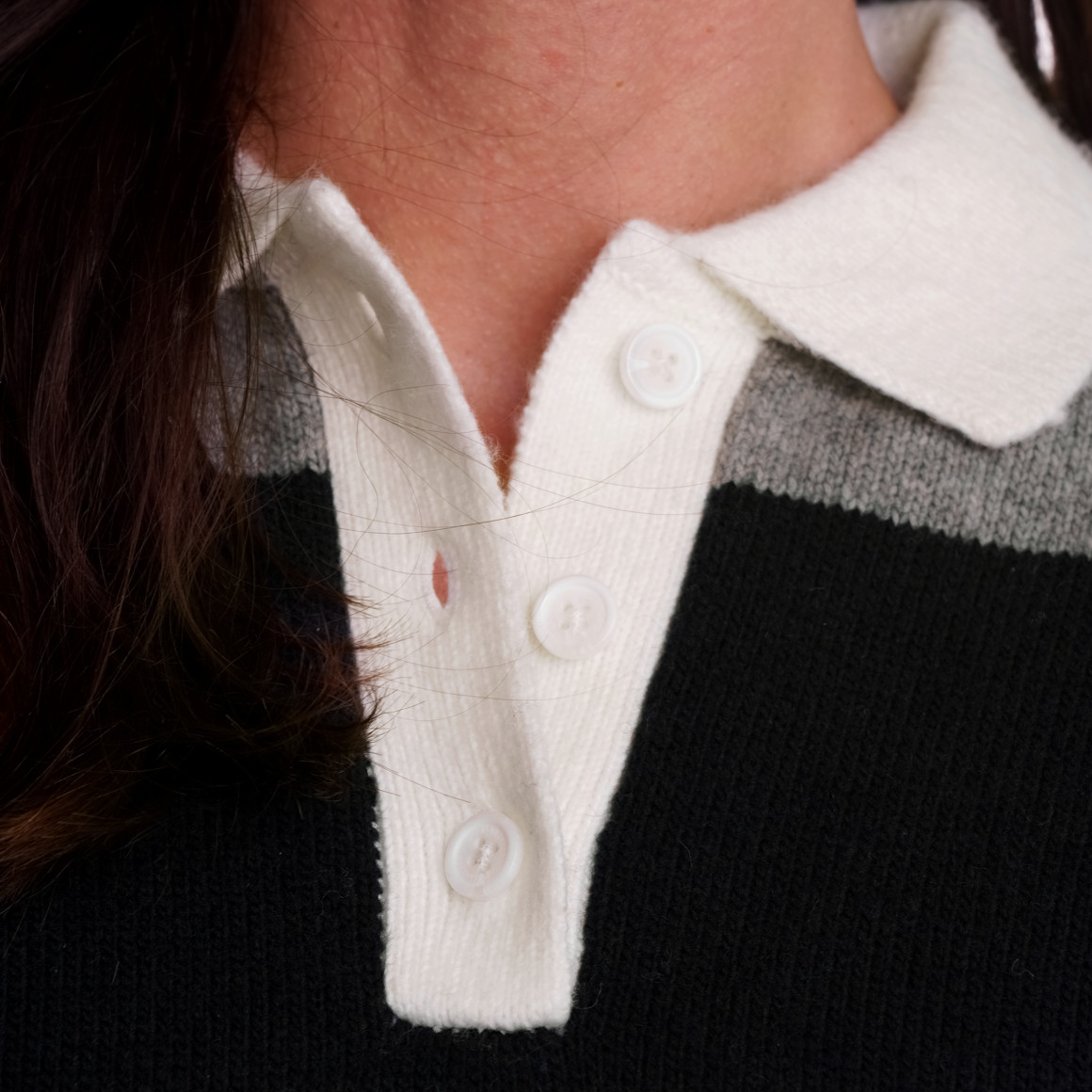 Gebreide damestrui met blokstrepen