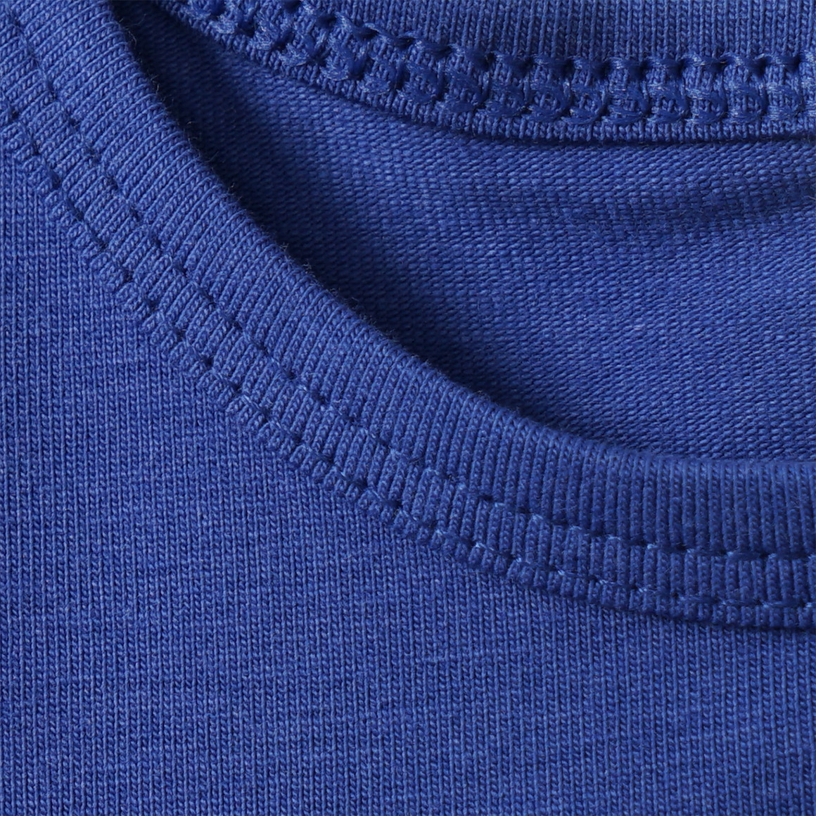 3 jongensvesten in verschillende designs