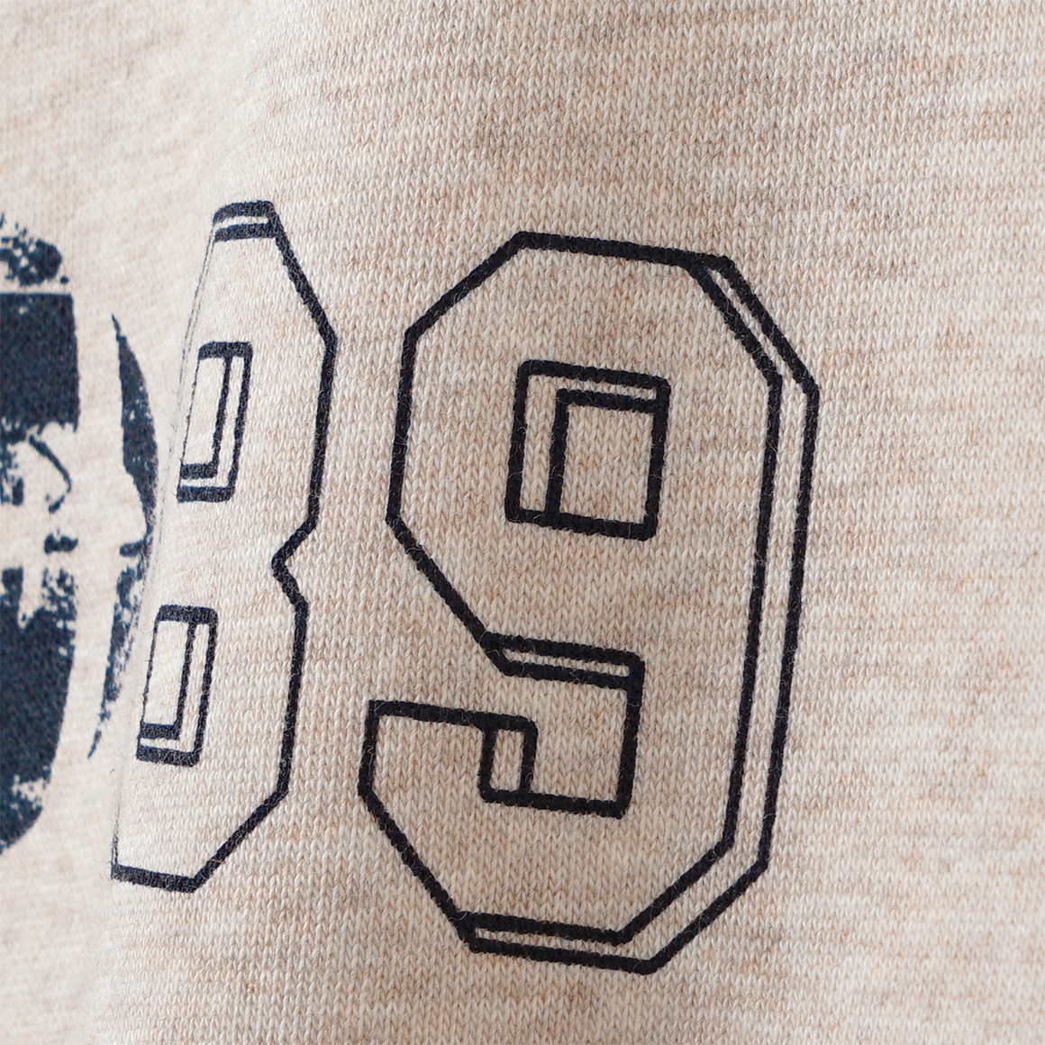 Jungen Sweatshirt im College-Style