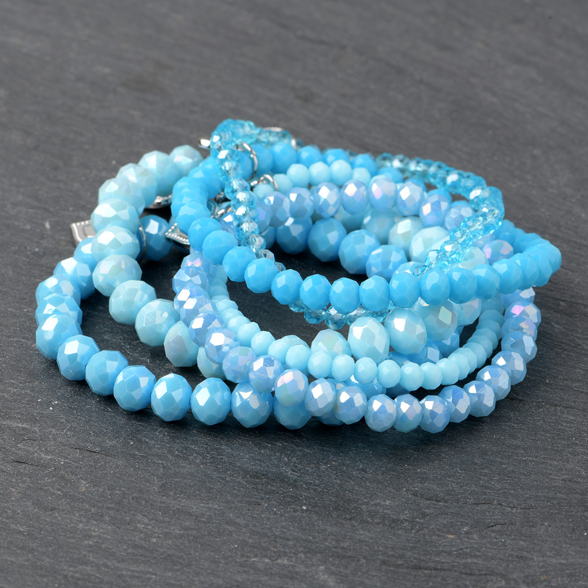 6 Armbanden met hartjeshanger voor dames