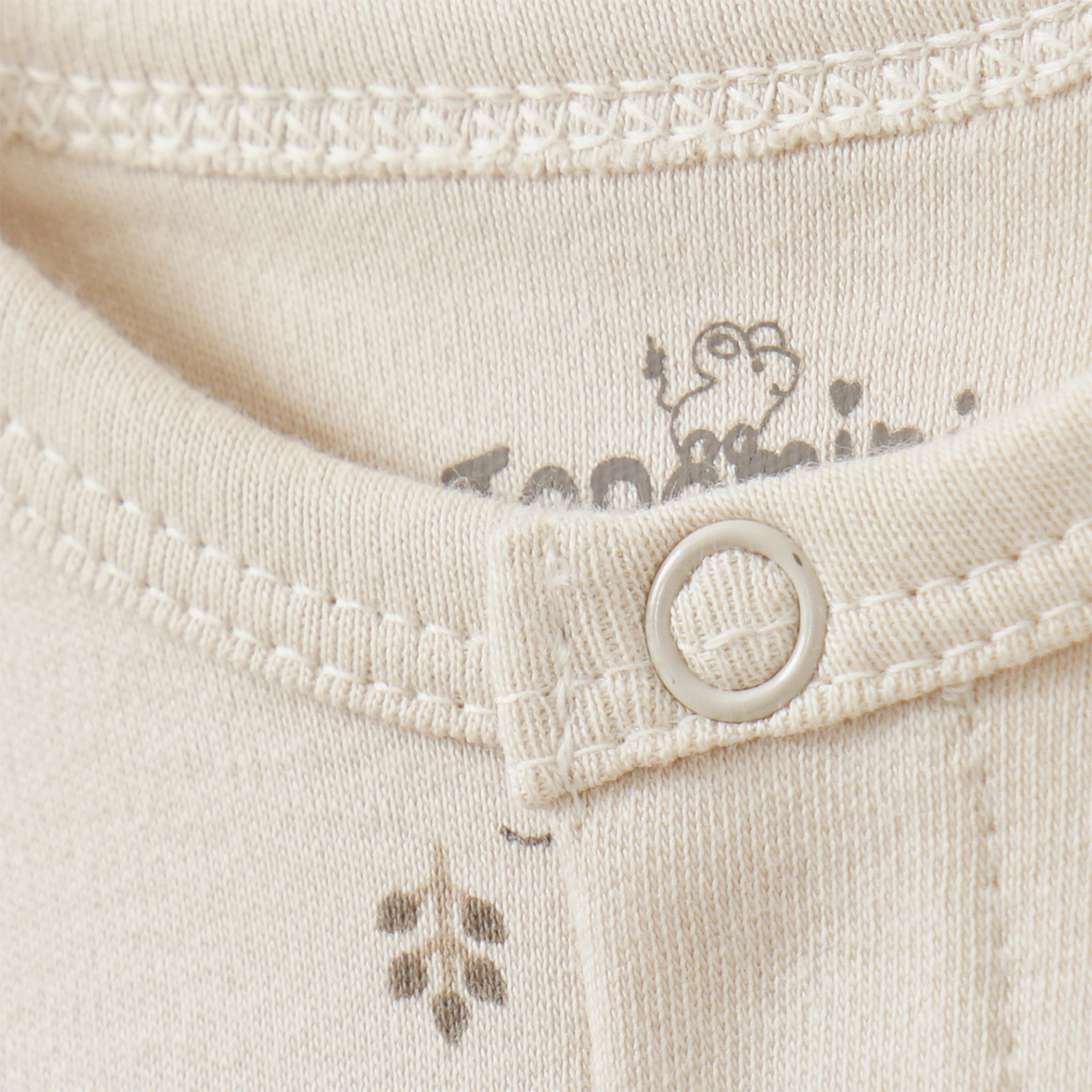 Baby-pyjama met voetjes