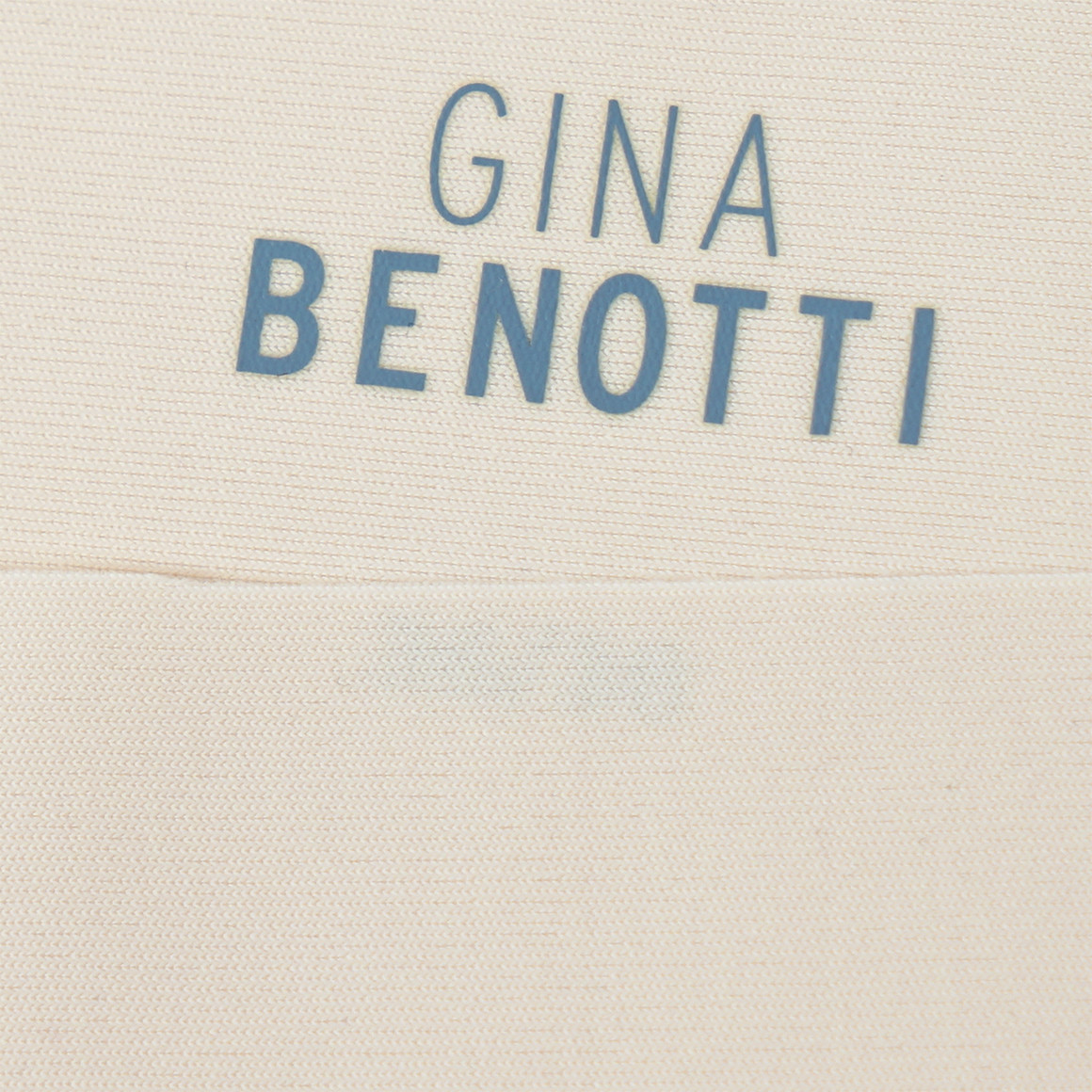 Naadloze damespanty van gladde microvezel