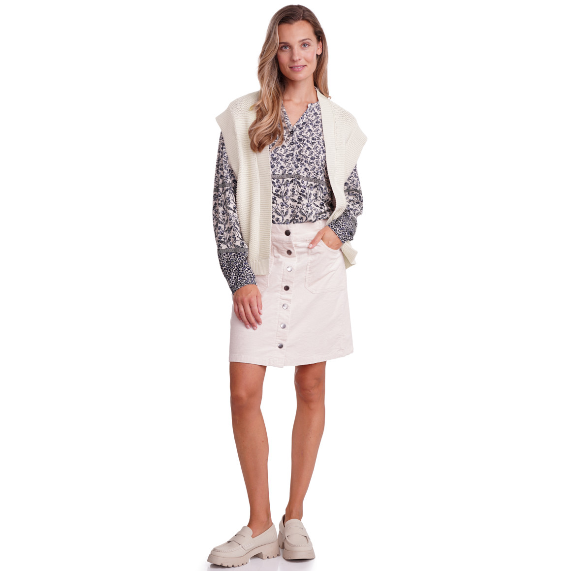 Dames gebreid vest in kort model