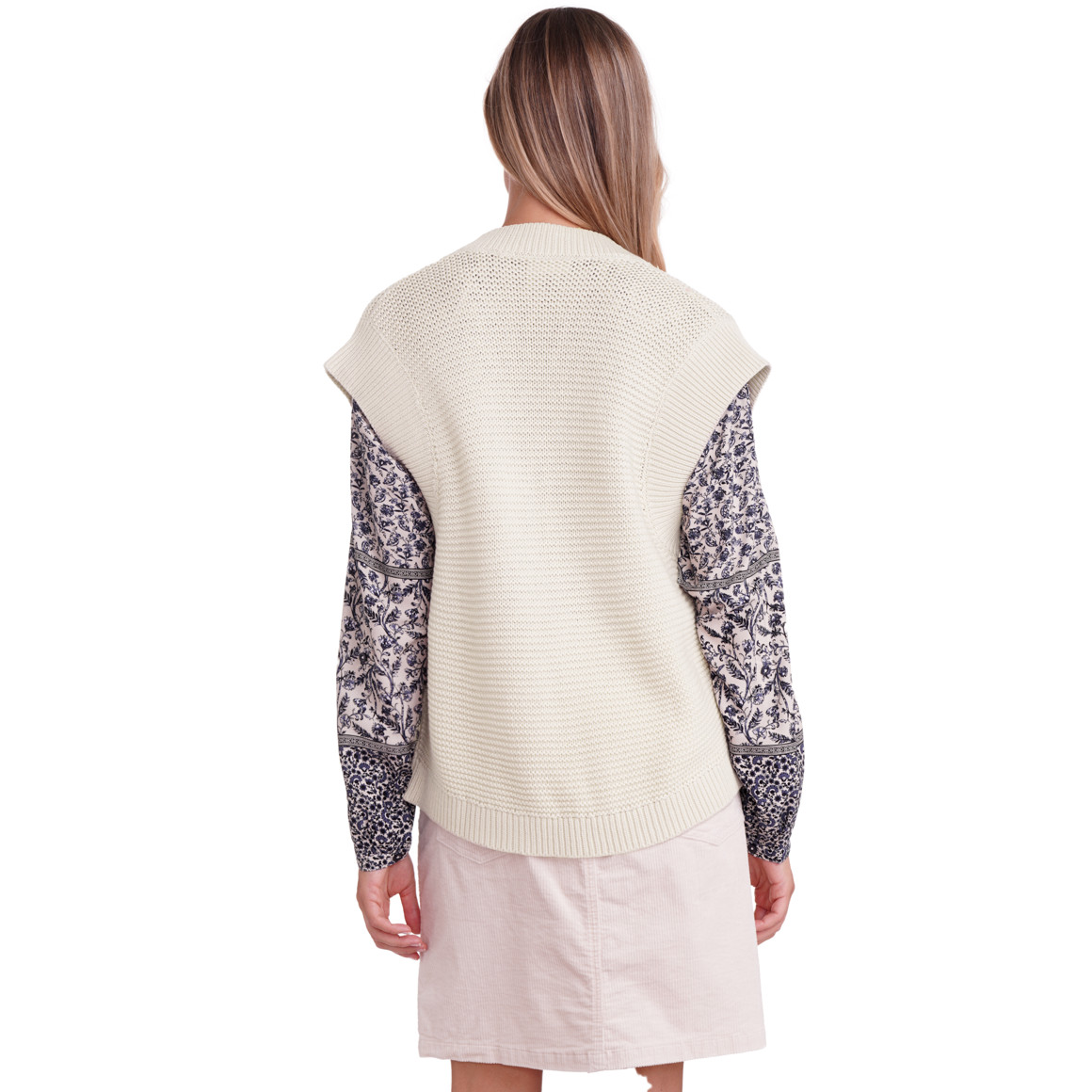 Dames gebreid vest in kort model