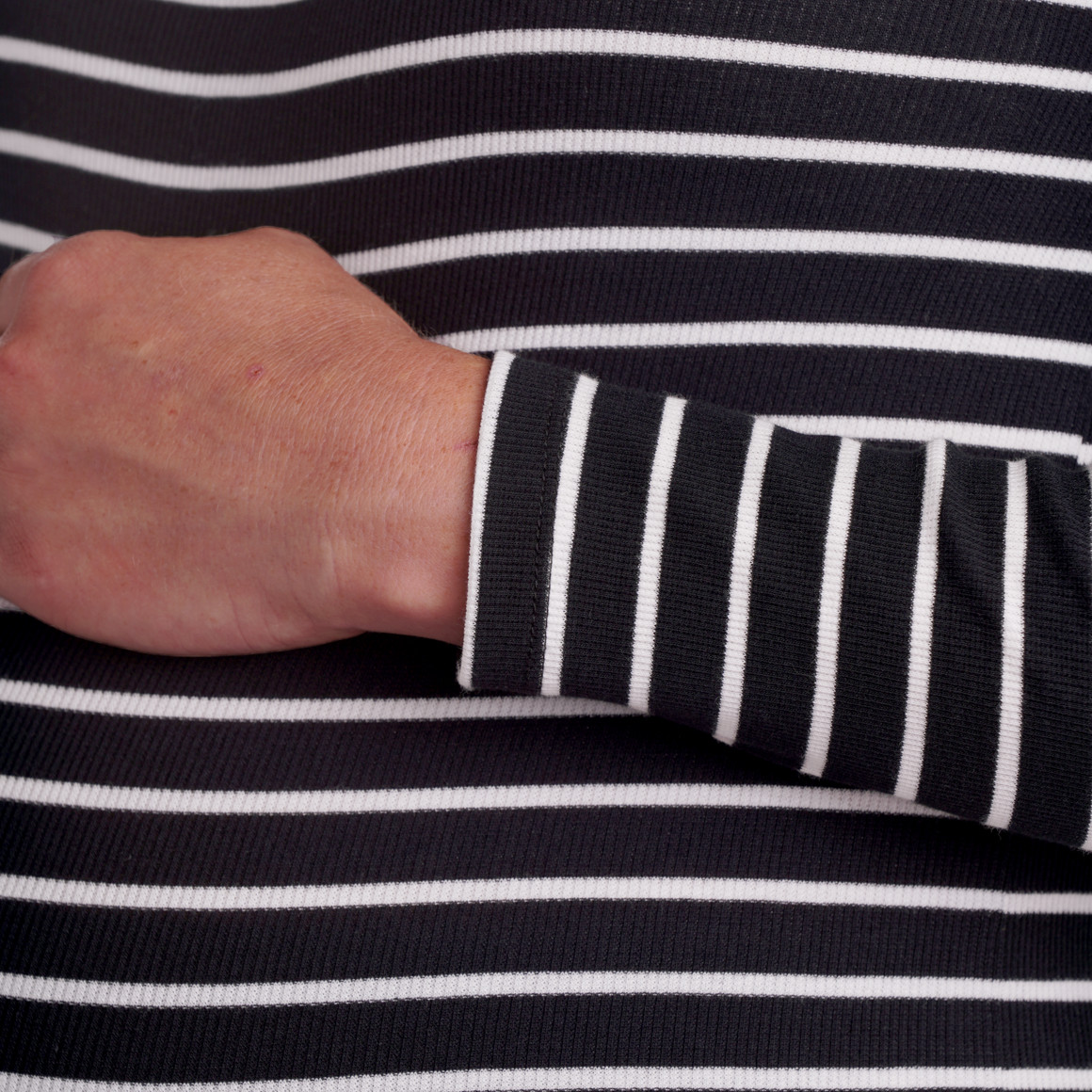 Damen Umstands-Langarmshirt im Ringel-Look