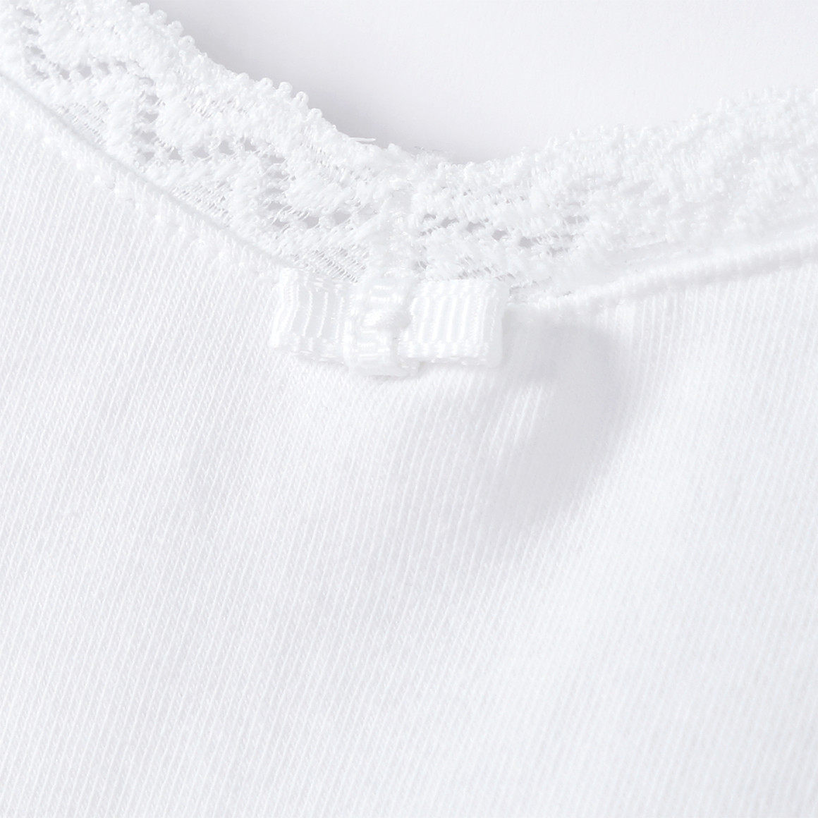 3 Damen Unterhemden im Set