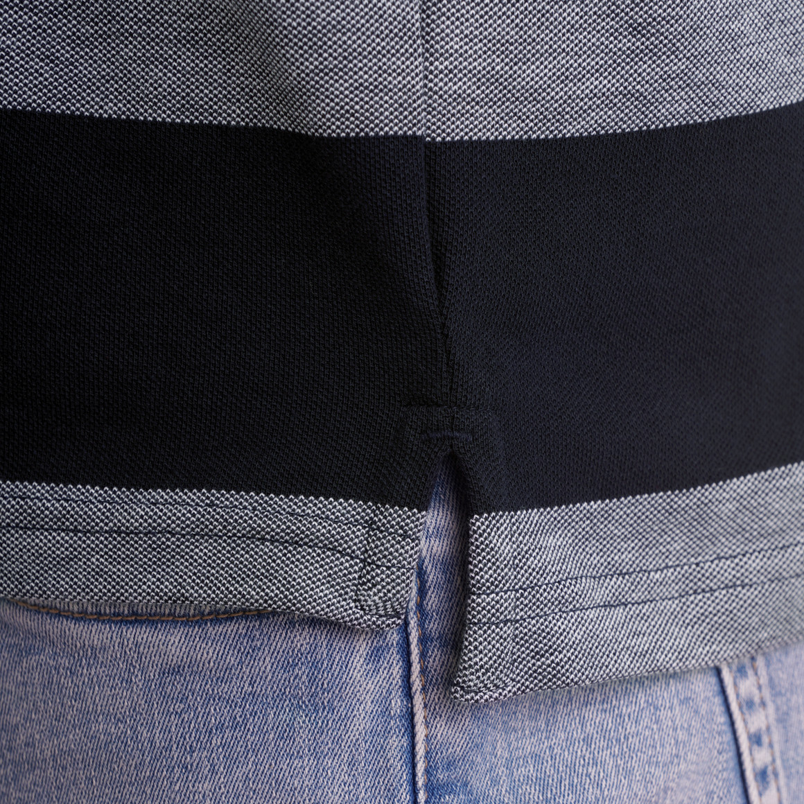 Herren Poloshirt mit breiten Streifen