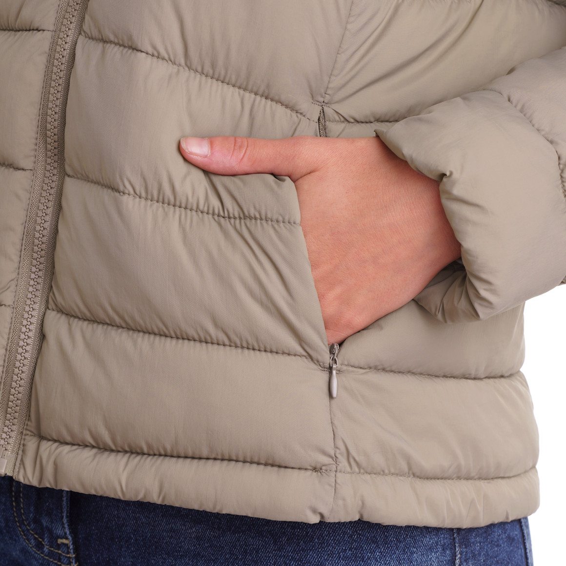 Gewatteerd damesjack met afneembare capuchon