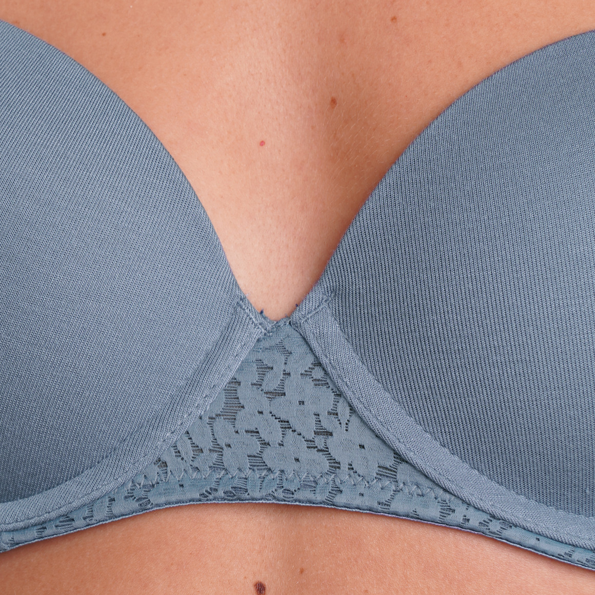 2 Damen Bügel-BHs mit floraler Spitze