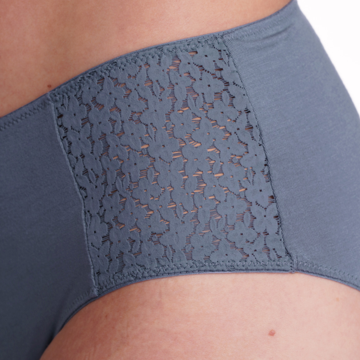 2 Damen Pantys mit floraler Spitze