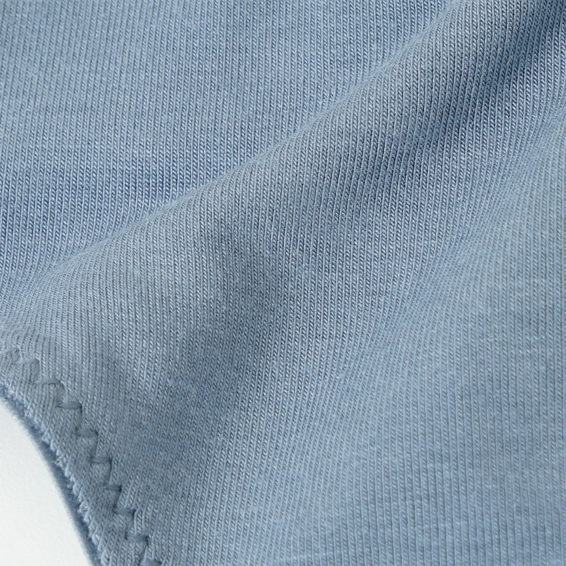 2 damesstrings met bloemenkant