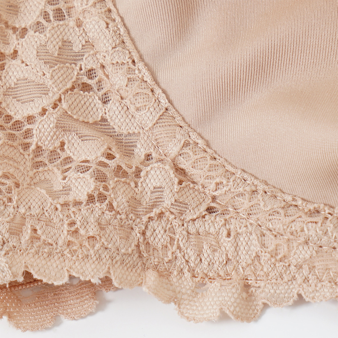 Damen Minimizer-BH mit Spitze