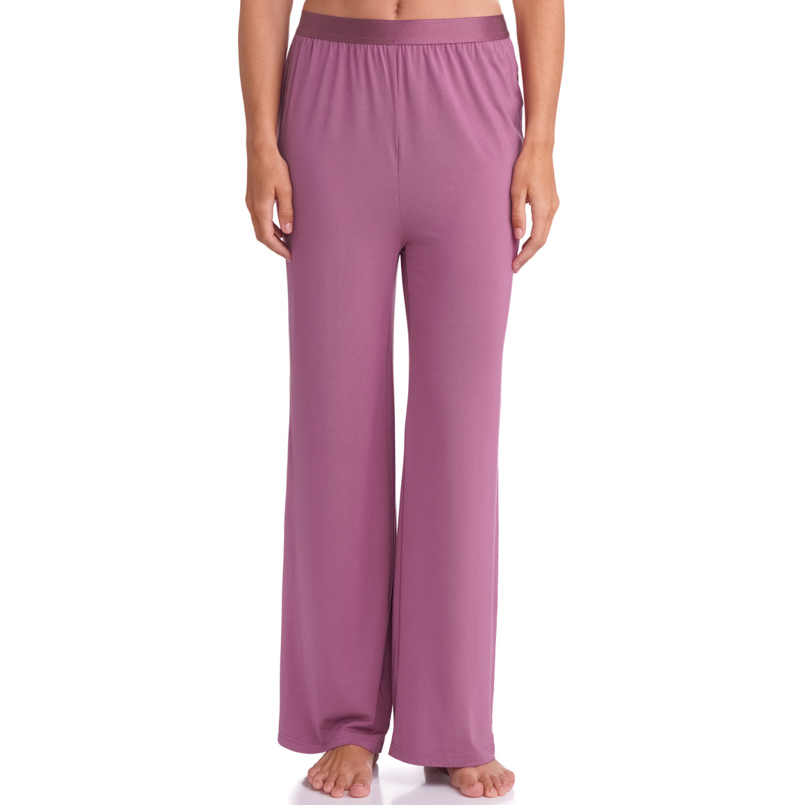 Damespyjama met modal