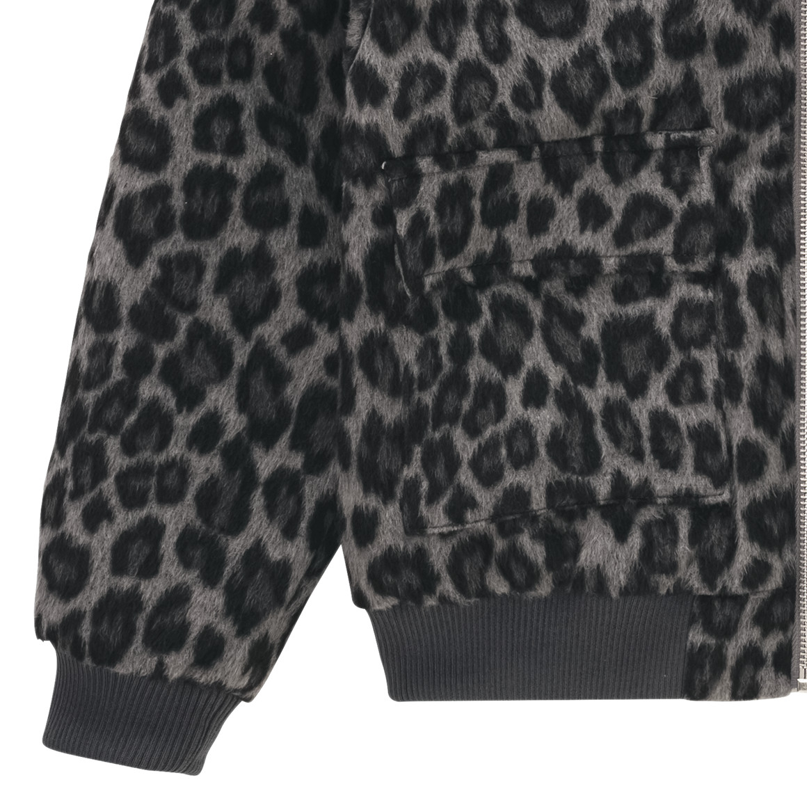 Meisjesjas met leopatroon