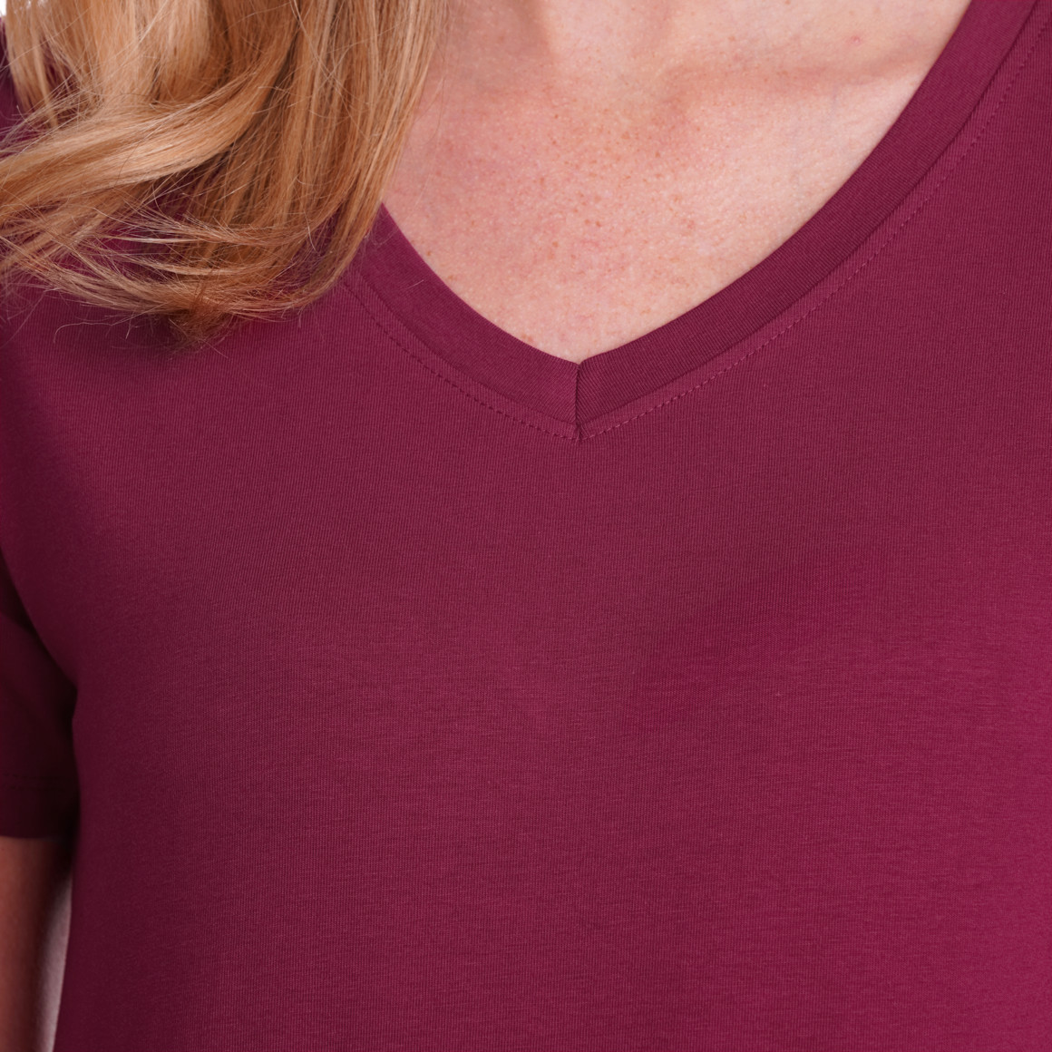 Damen T-Shirt mit V-Ausschnitt