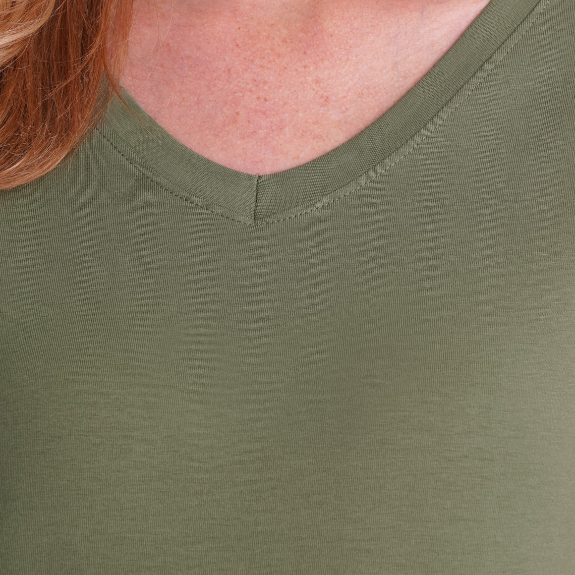 Damen T-Shirt mit V-Ausschnitt