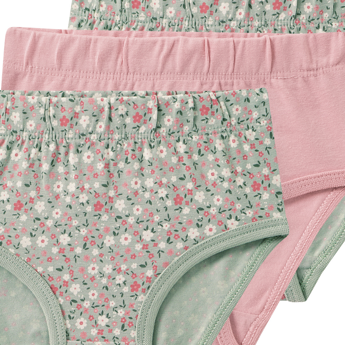 3 meisjesslips in luierpasvorm