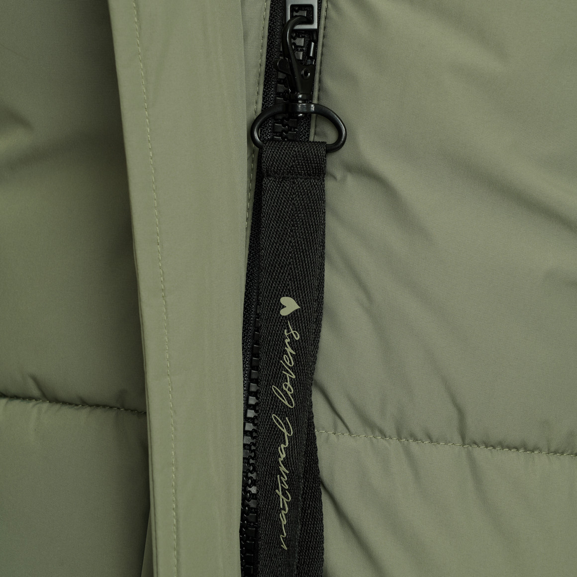 Gewatteerde damesjas