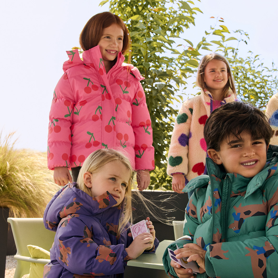 Pufferjack met kersen voor meisjes
