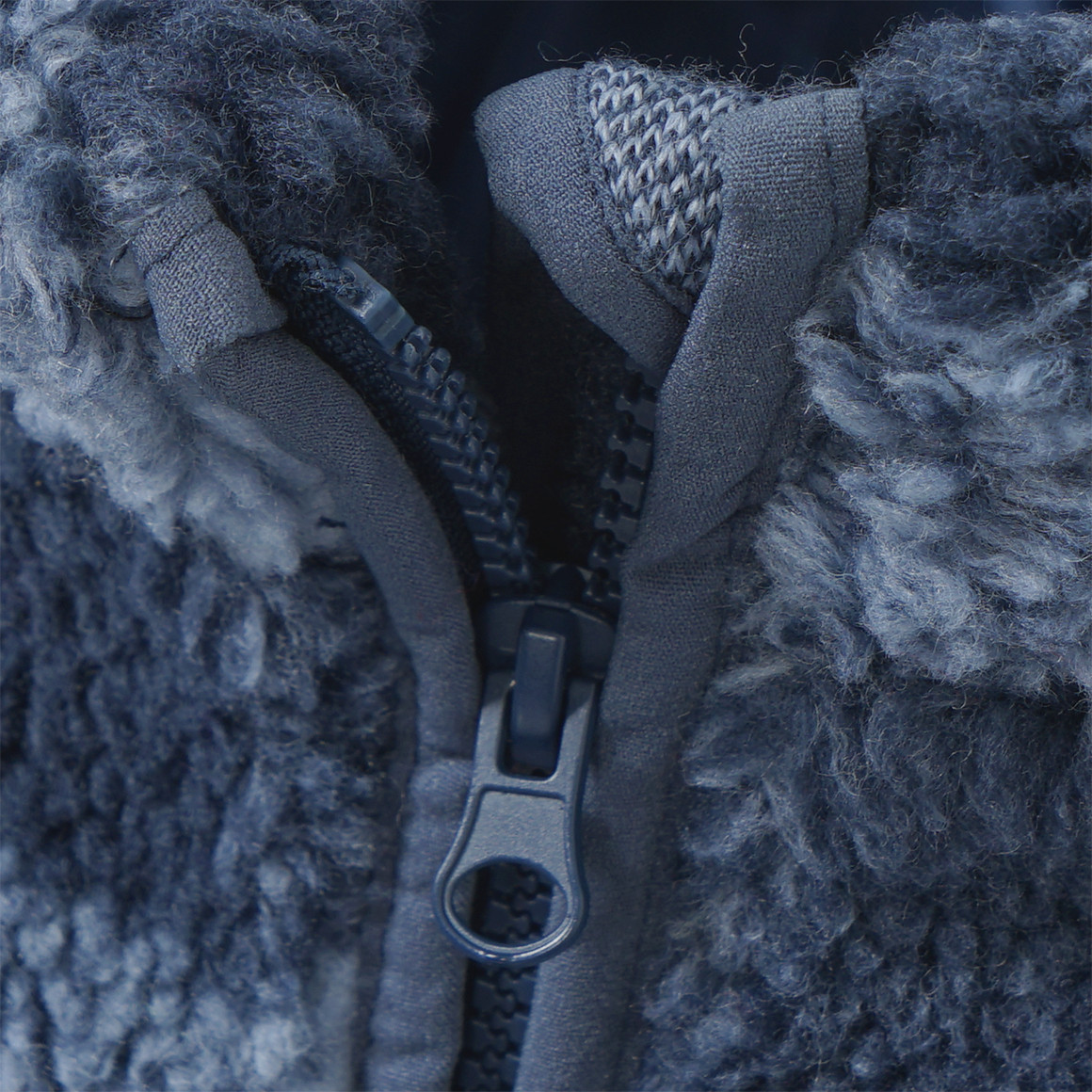 Jongens teddyjas met geruit patroon