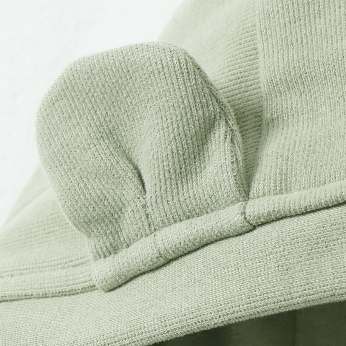 Tricot vesten met applicaties