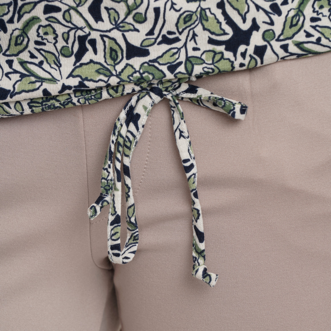 Dameshemd met lange mouwen en all-over print