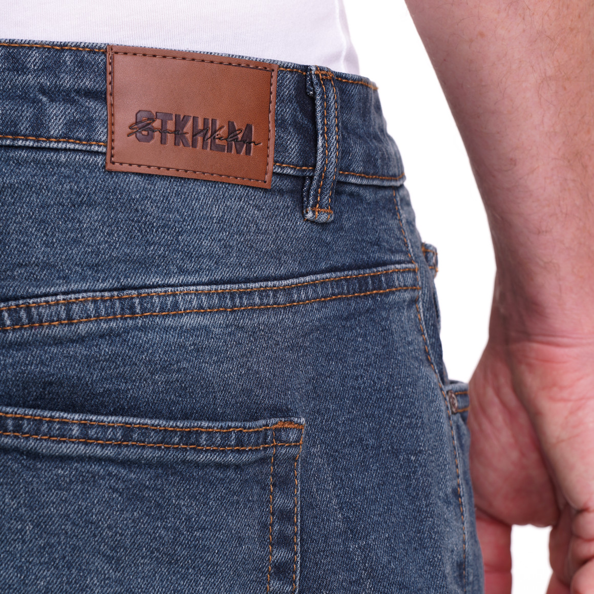 Herren Loose-Jeans mit Knopfleiste