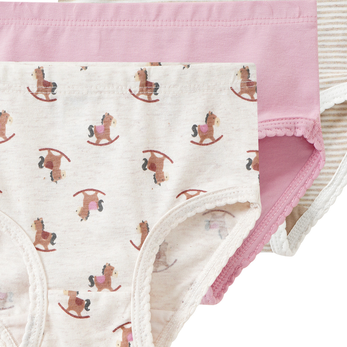 3 babyslips in luiermodel