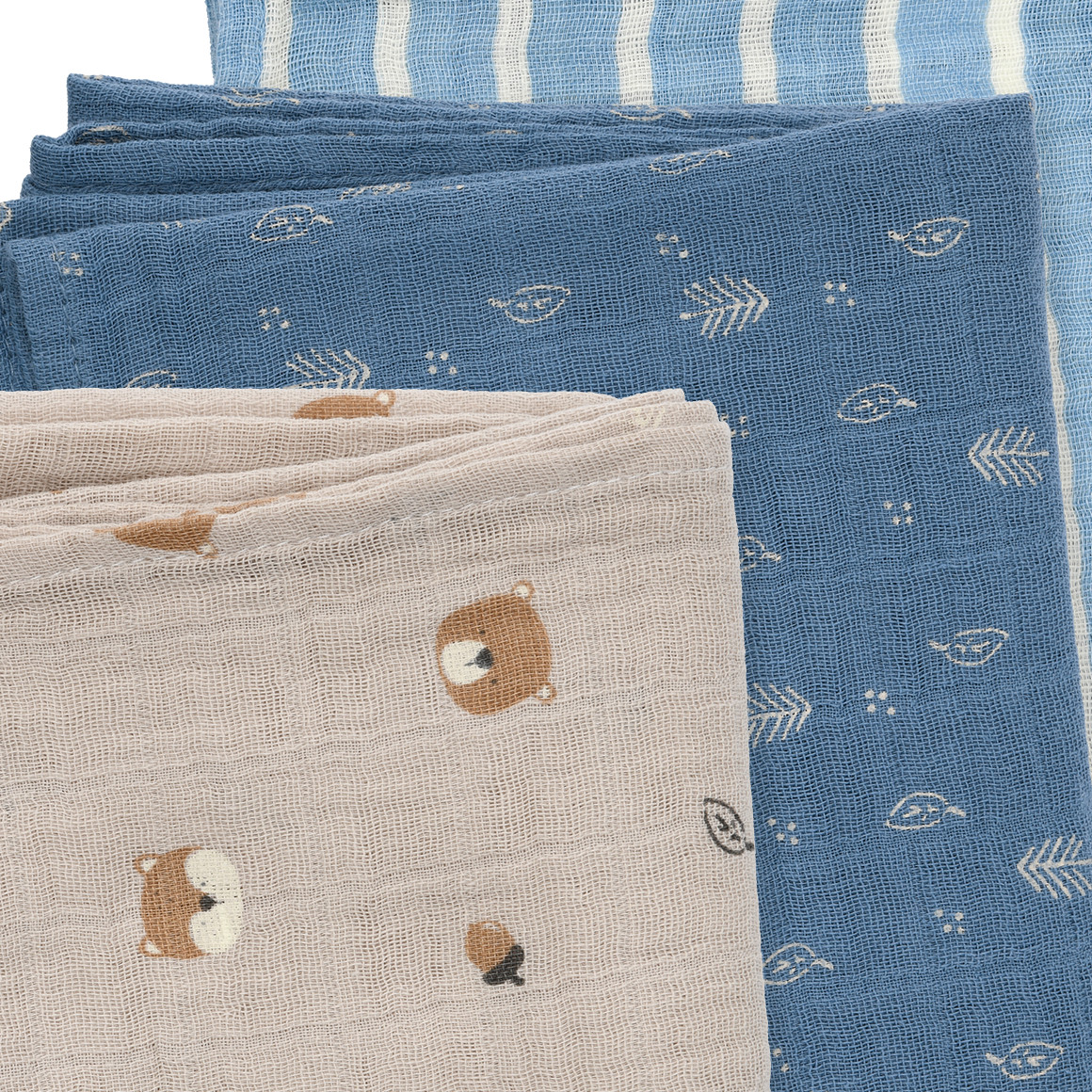 3 neteldoeken met verschillende motieven