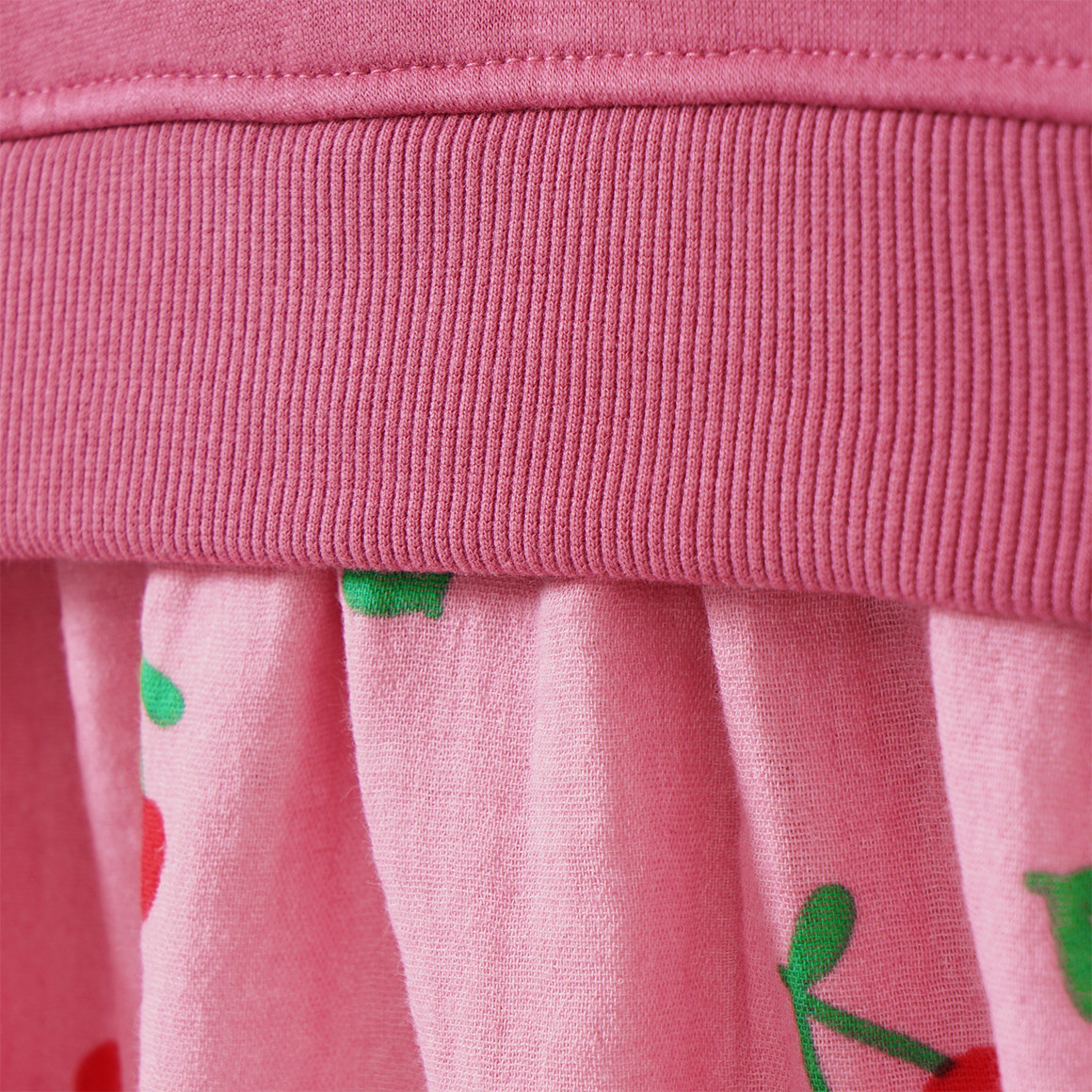 Meisjesjurk met aangehechte rok