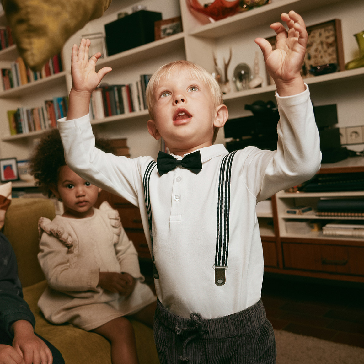 Baby Langarmshirt mit Fliege