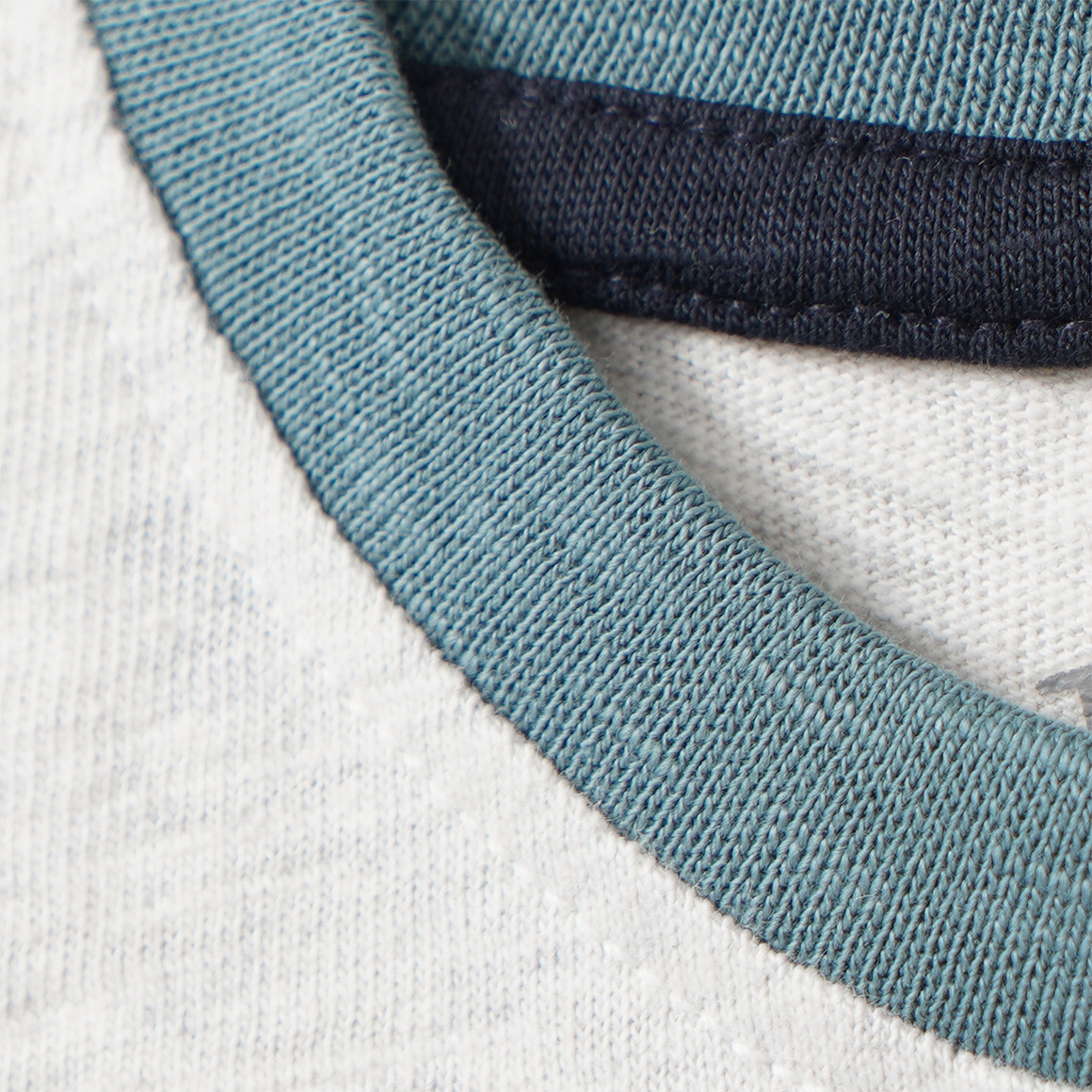 Baby Langarmshirt mit Auto-Print