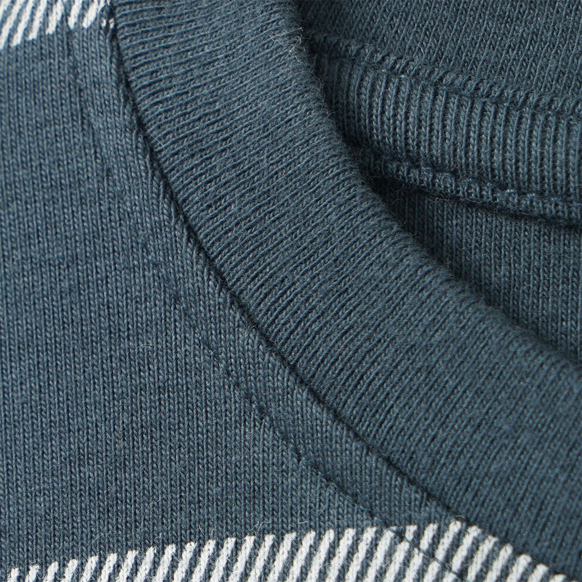 Jungen Langarmshirt mit Brusttasche