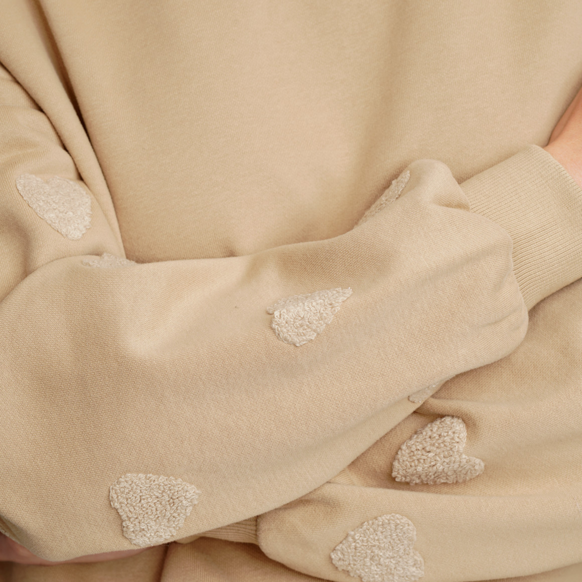 Damen Sweatshirt mit Herz-Applikation