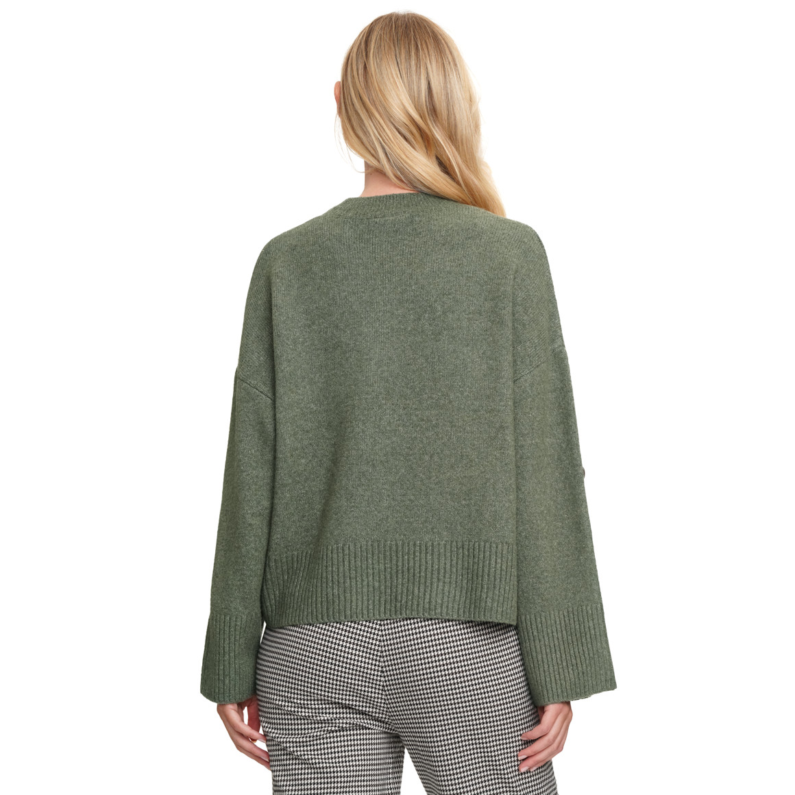 Dames gebreide trui met sierknopen