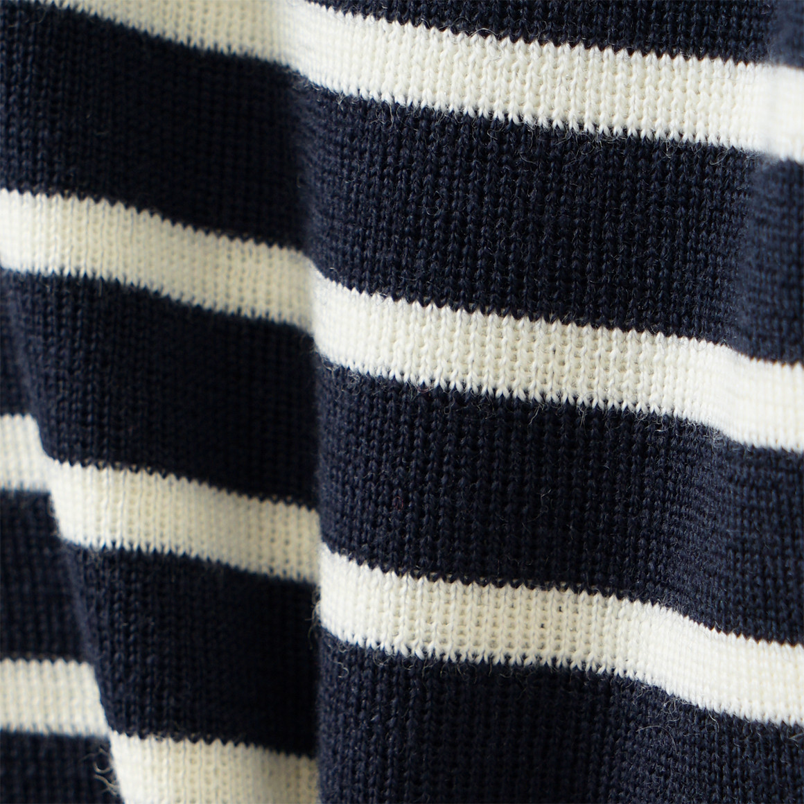 Geboorte wollen trui met strepen