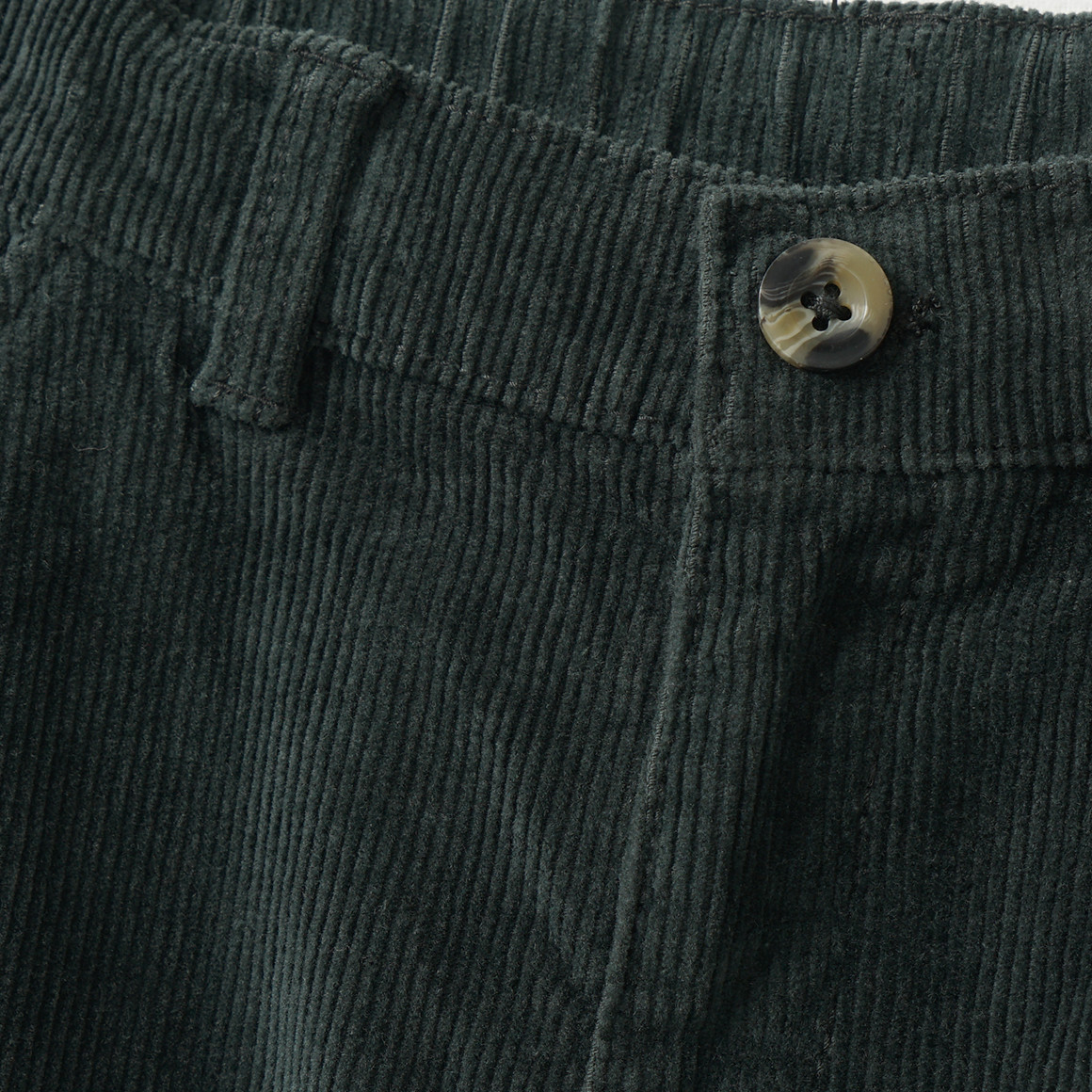 Jungen Cordhose im Cargo-Style