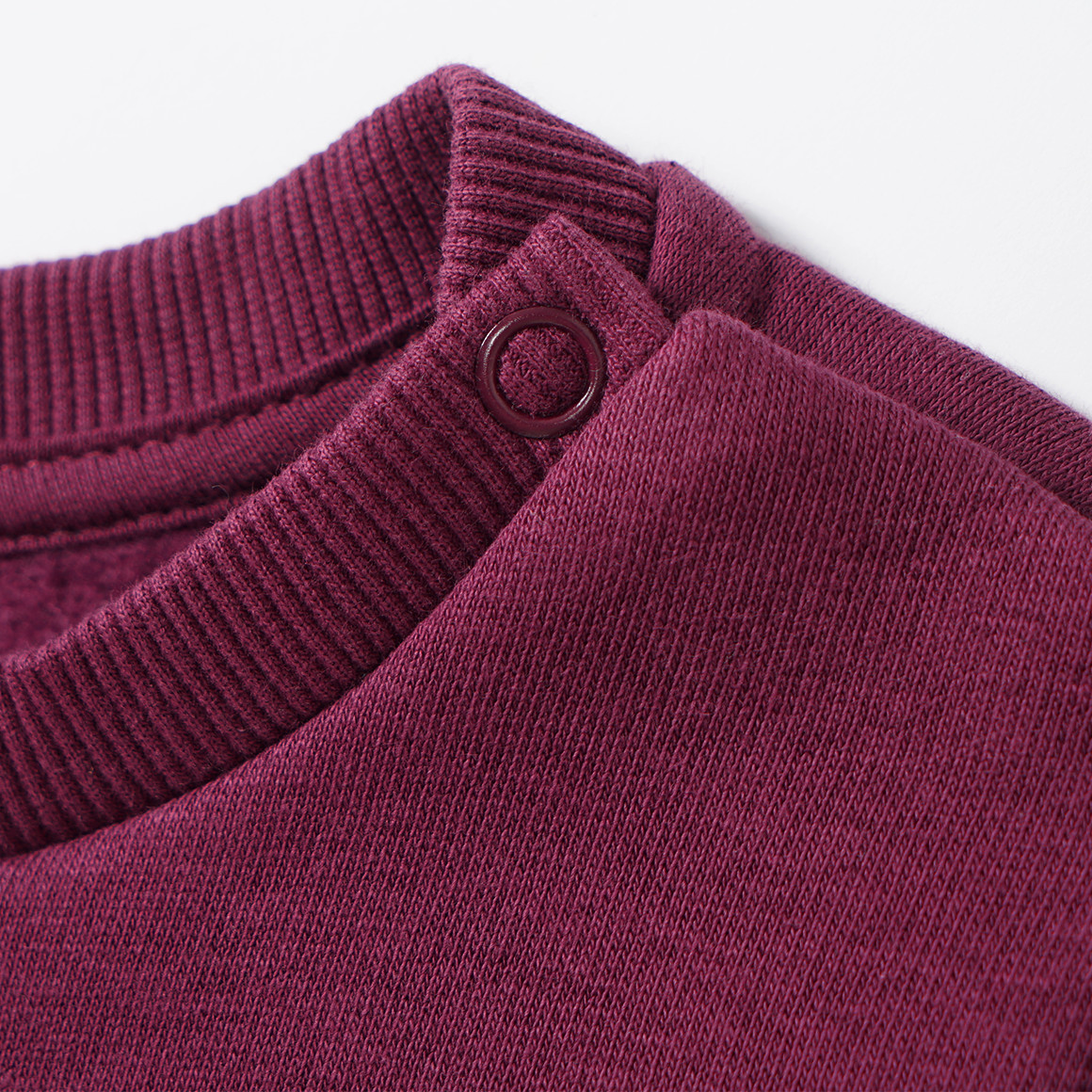 Baby Sweatshirt mit Herz-Applikation