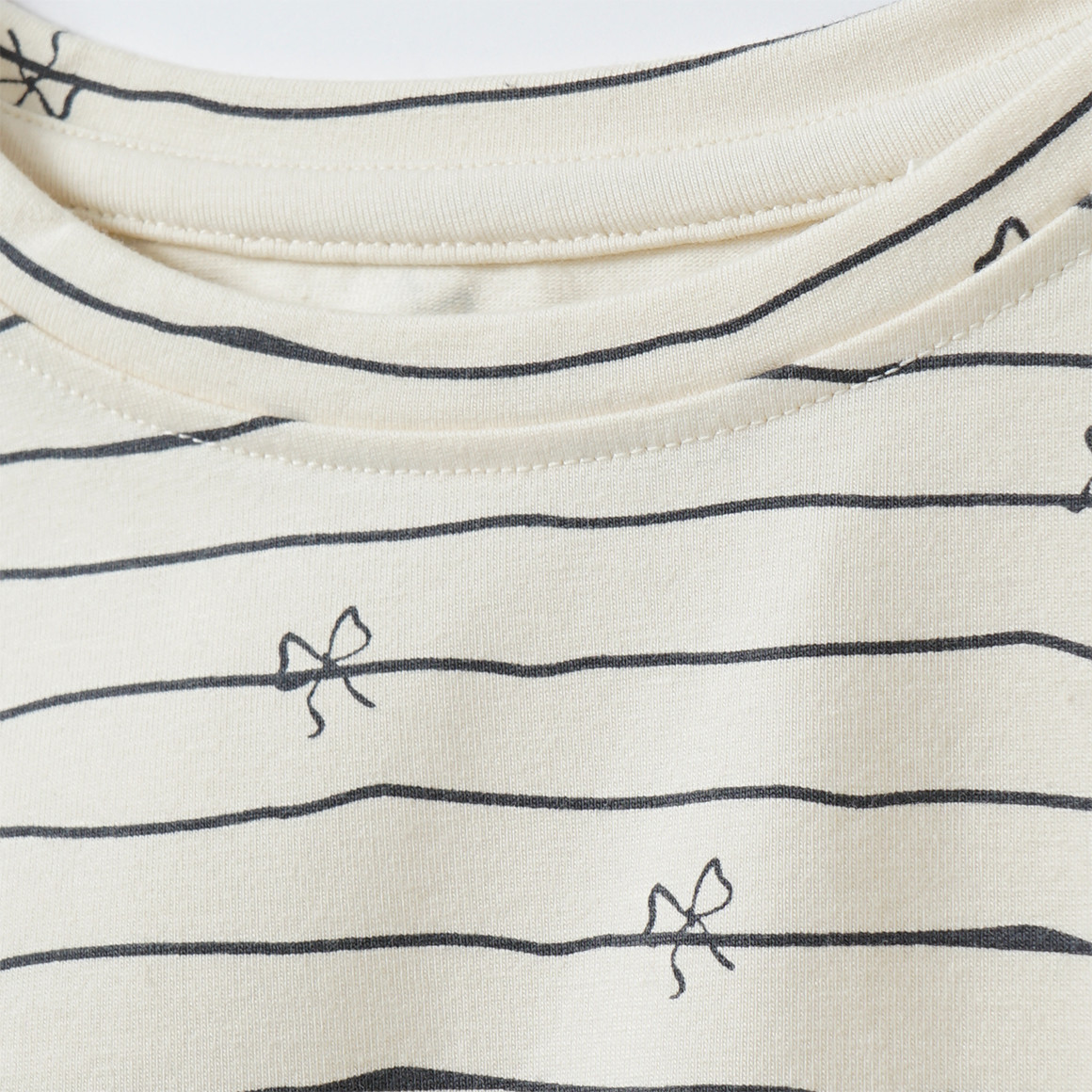 Meisjes shirt lange mouwen met plooien