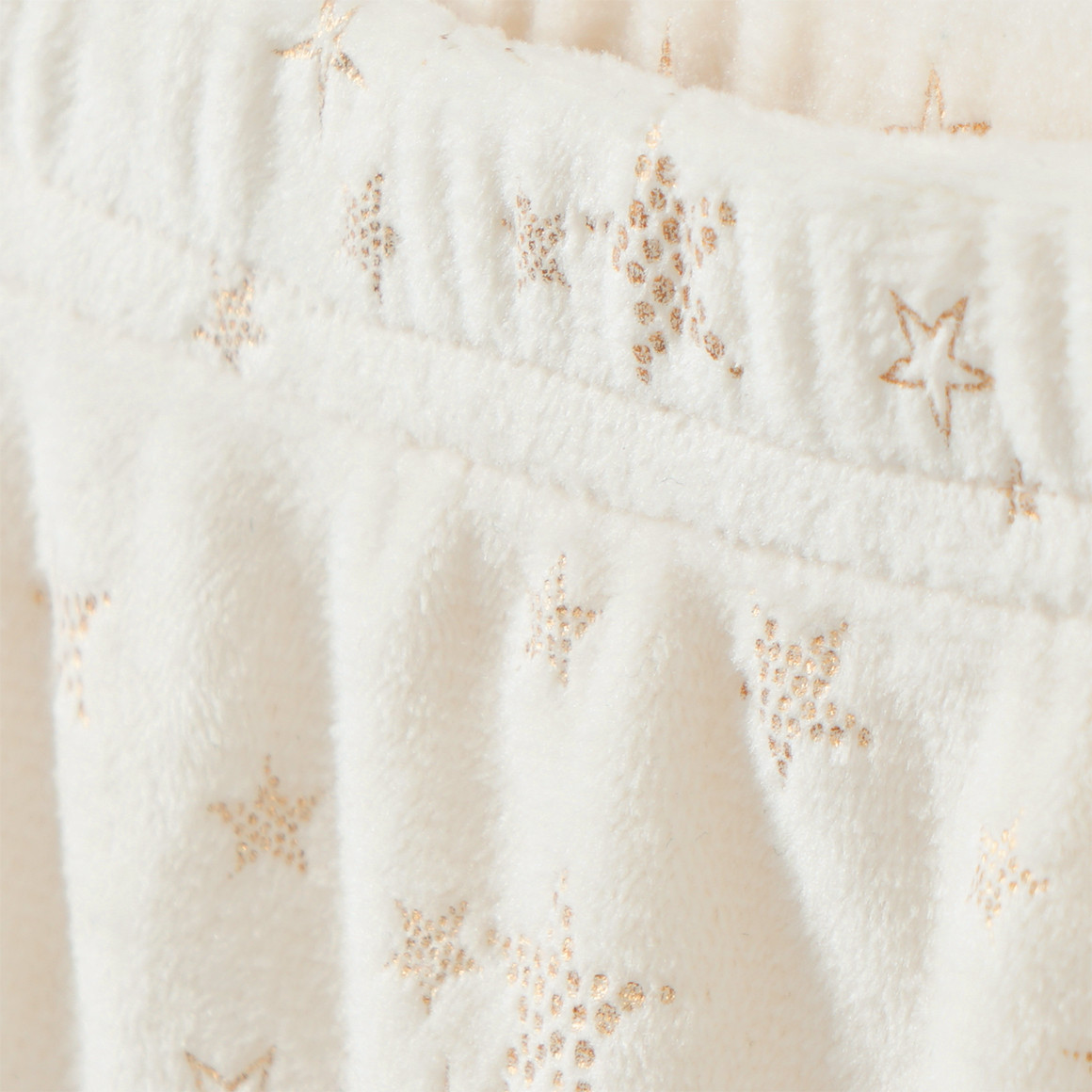 Baby Nicki-Schlafanzug mit Allover-Print