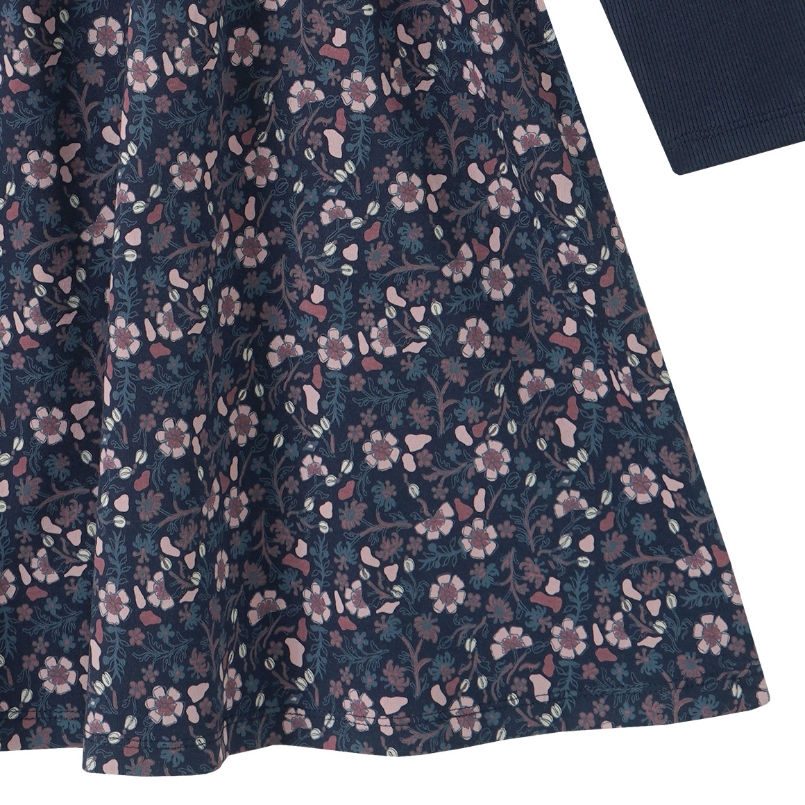 Meisjesjurk met bloemen