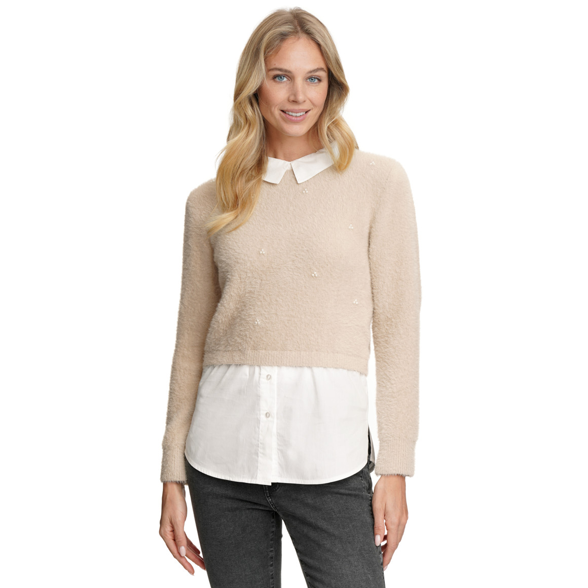 Gebreide damestrui met laagje