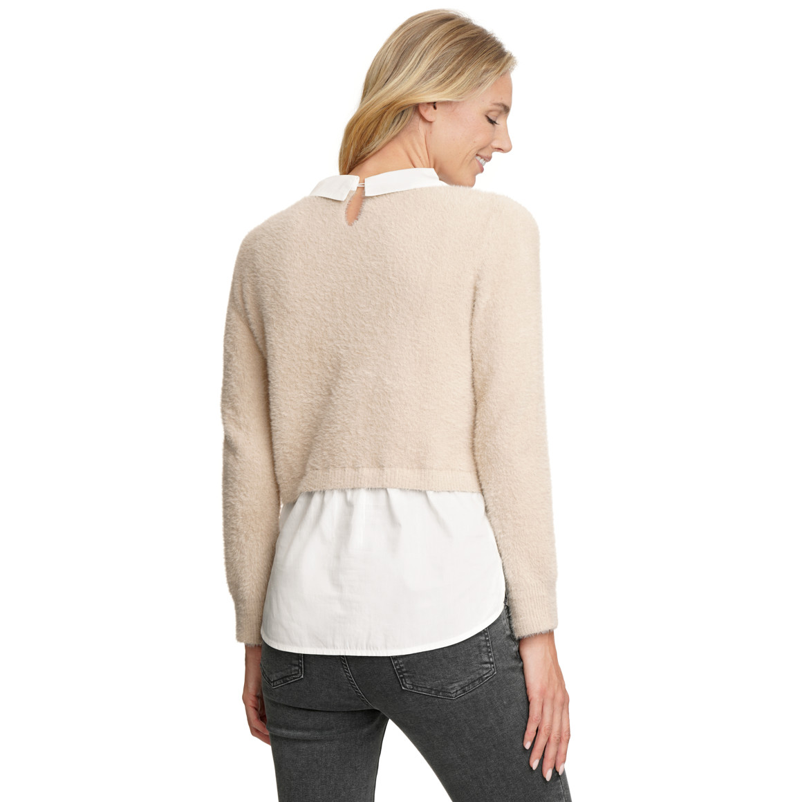 Gebreide damestrui met laagje