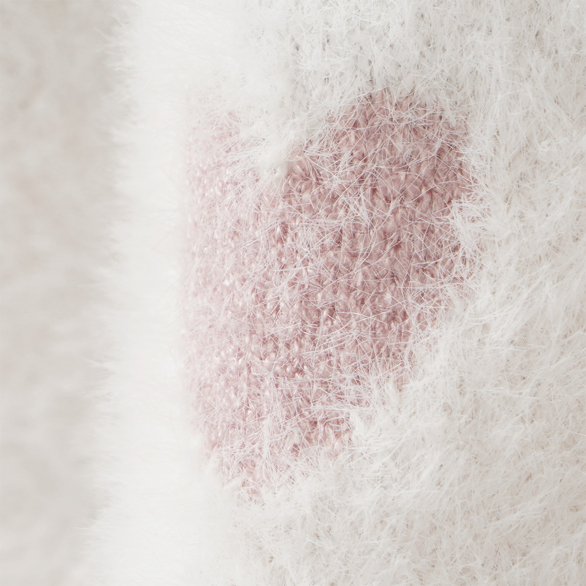 Gebreide trui voor baby’s met hartjes